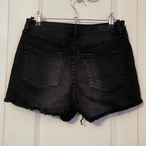 Abercrombie High Waisted Shorts in Washed Black Size 4 W 27